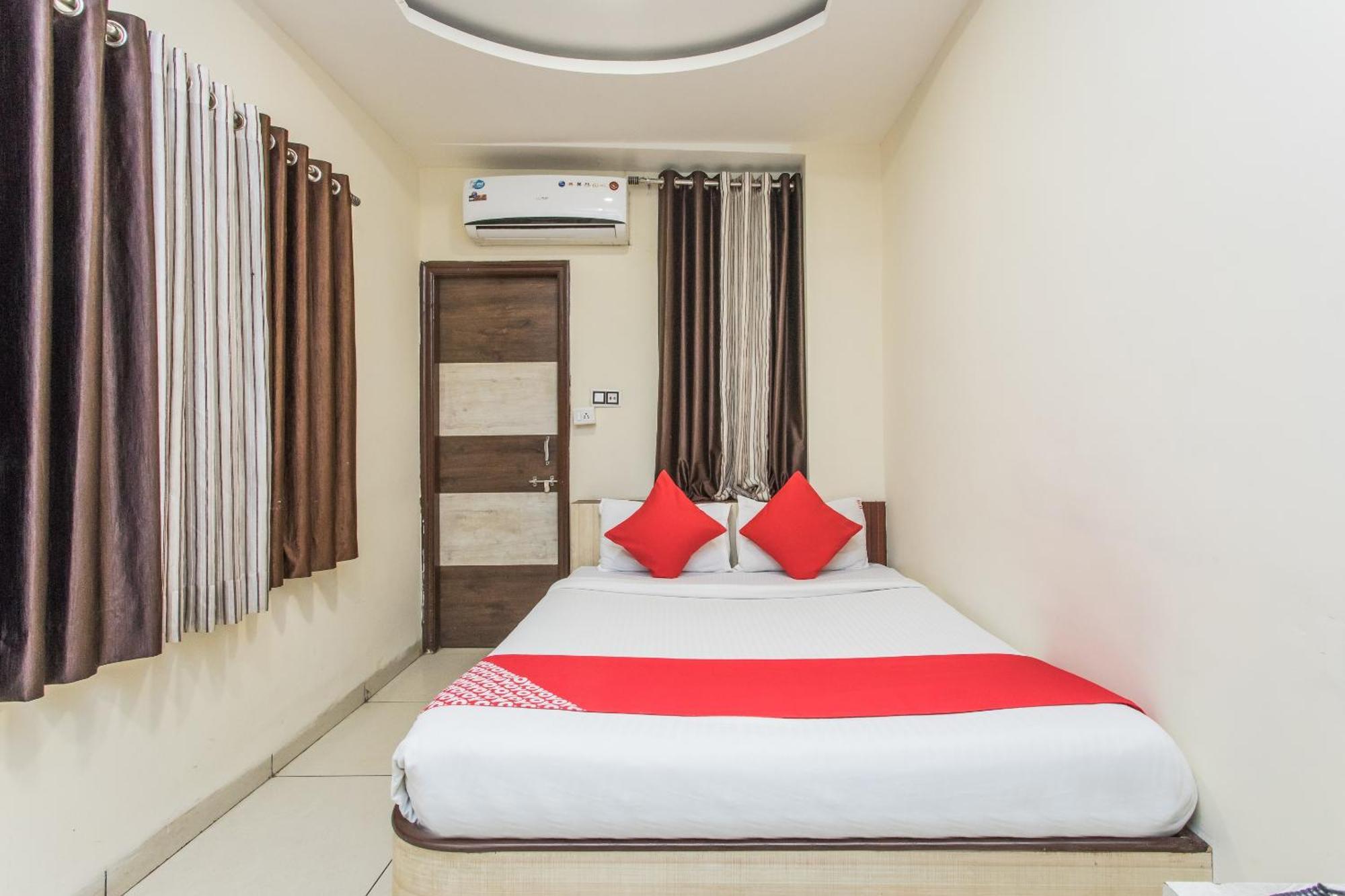 Hotel Mehar Residency Indore Exterior foto